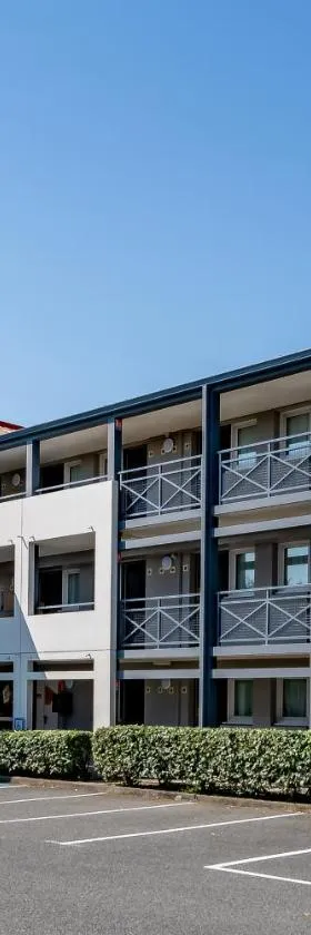 B&B HOTEL Périgueux Boulazac，位于保拉扎克的酒店