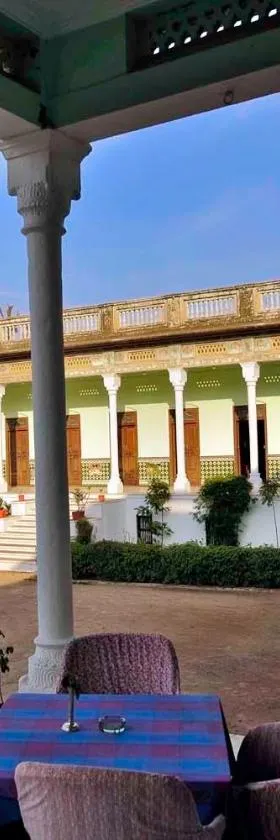 Neemrana's - Piramal Haveli，位于Bagar的酒店