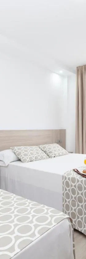 Hotel Olympia Ronda II，位于厄尔普伊格的酒店