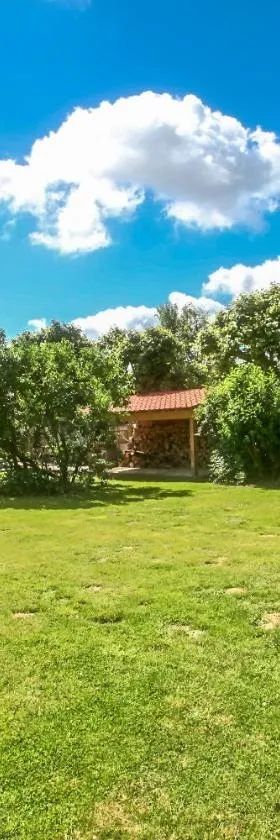 Gîtes "LA JUMEL" à 25 min du Touquet, à la Campagne et à la Mer，位于Beaurainville的酒店