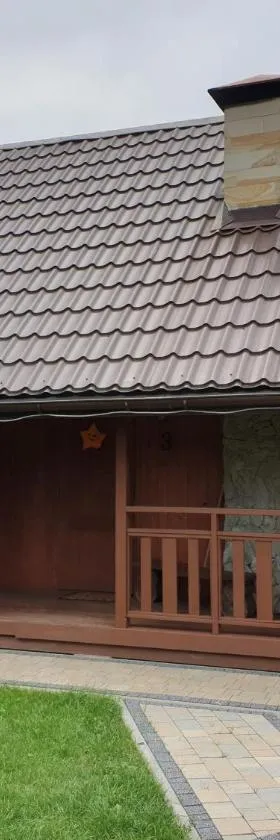 Domki nad Sanem，位于莱斯科的酒店