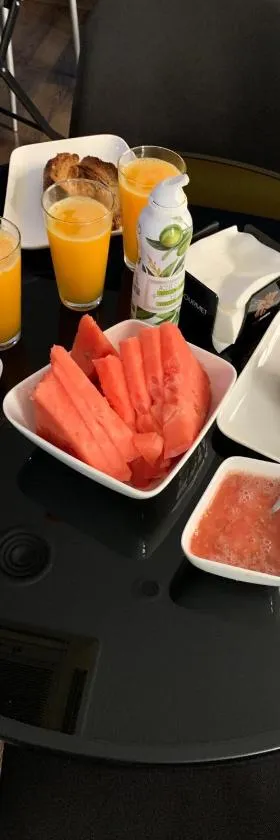 卡洛斯三世酒店，位于阿桂拉斯的酒店