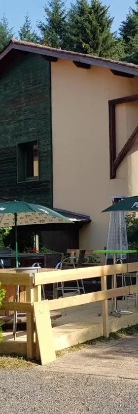 亭子酒店，位于康斯拉维利的酒店