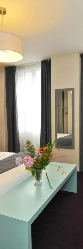 Logis Hôtel Le Central，位于巴里吉斯的酒店