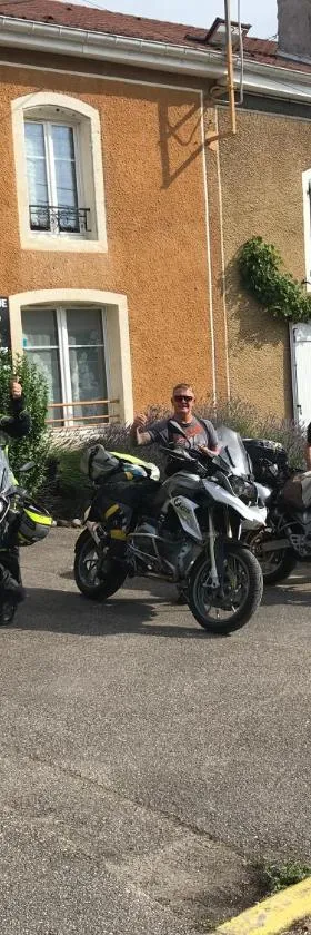 Aux 3 Loups，位于Châtenois的酒店