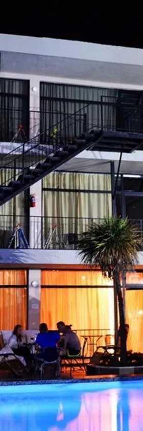 阿米戈二号酒店，位于科布列季的酒店