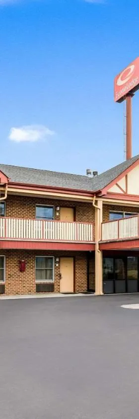 Econo Lodge Glade Springs I-81，位于Glade Spring的酒店
