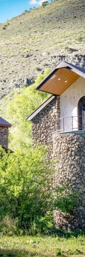 Orbategh Hotel Resort，位于Orbatekh的酒店