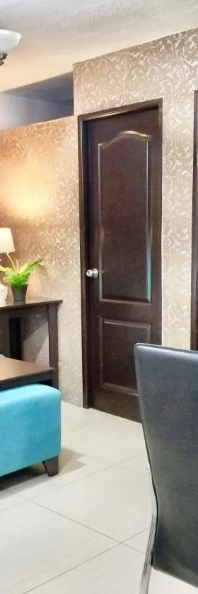 Super Cute Hampton Suites，位于伊穆斯的酒店