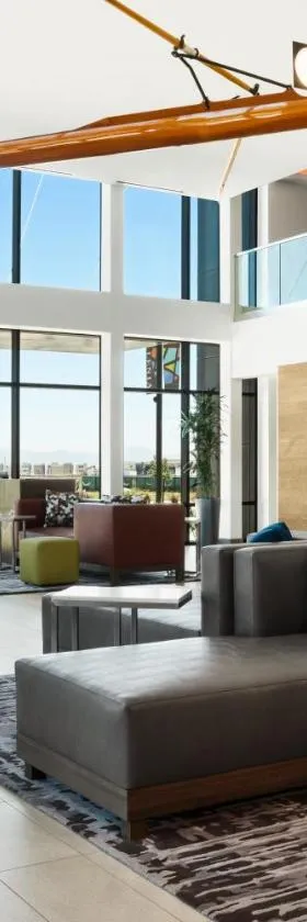 Ayres Hotel San Diego South - Chula Vista，位于丘拉维斯塔的酒店
