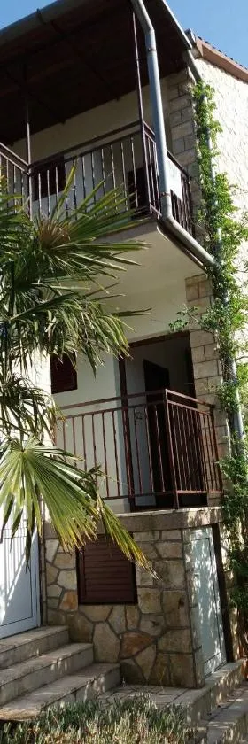 Apartmani Lupi 2 M&S，位于韦伯斯卡的酒店