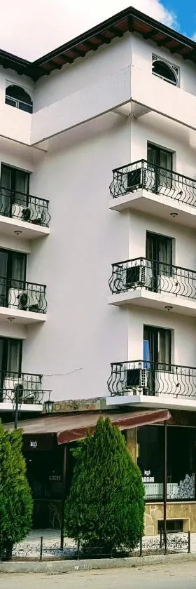 Хотел Хилез Hotel Hilez，位于特里亚夫纳的酒店