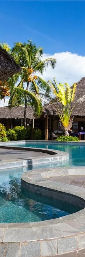Corail Noir Hotel，位于Ambaro的酒店