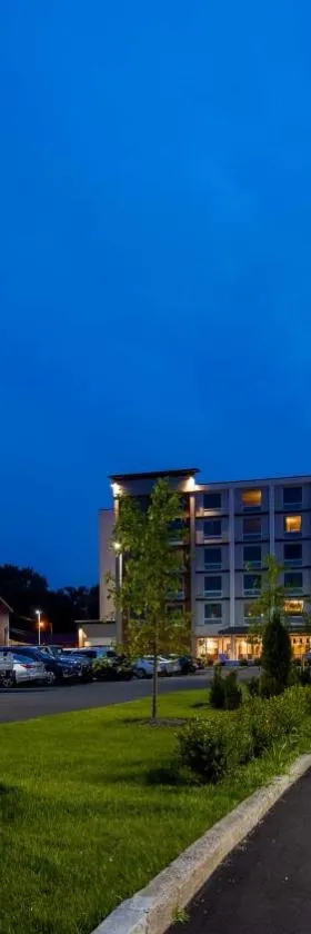 Best Western Premier Airport/Expo Center Hotel，位于路易斯威尔的酒店
