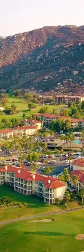 Hyatt Vacation Club at the Welk, San Diego，位于埃斯孔迪多的酒店