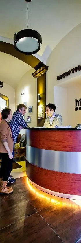 Midas Strzyżów，位于Strzyżów的酒店