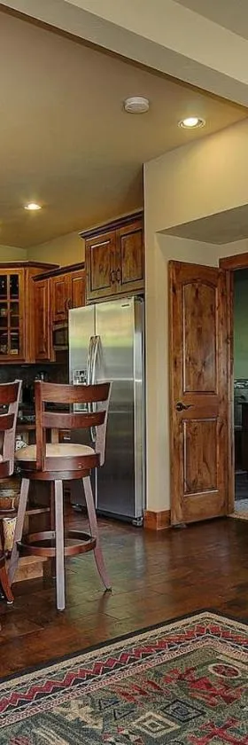 Private Retreat on Working Horse and Cattle Ranch，位于萨利达的酒店
