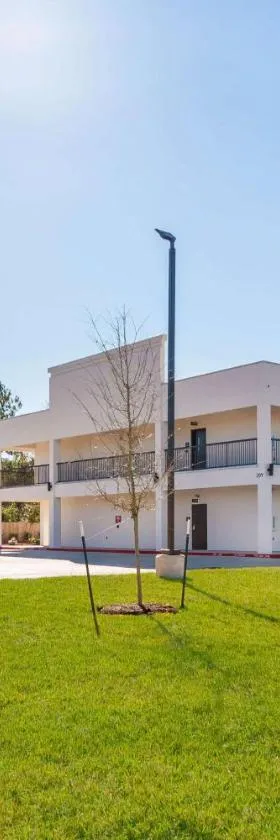 Motel 6-Channelview, TX，位于钱诺夫的酒店