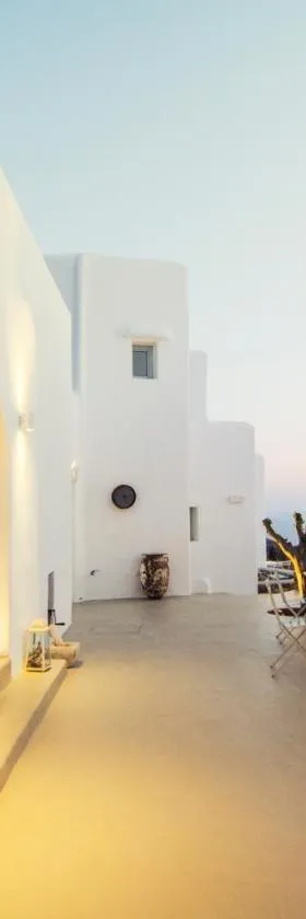 White Loft，位于伊奥斯乔拉的酒店