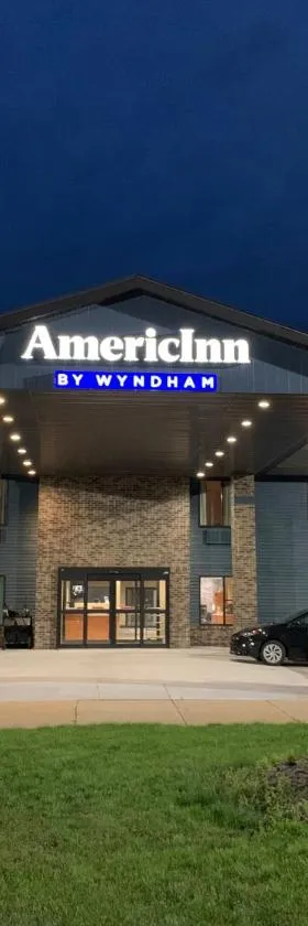 AmericInn by Wyndham Prairie du Chien，位于普雷里德欣的酒店
