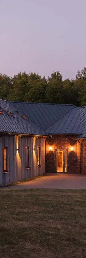 Lake & Library boutique Hotel，位于伊格纳利纳的酒店