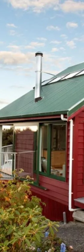Hereweka Garden Retreat，位于但尼丁的酒店