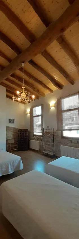 Casa La Foradada，位于Corbera的酒店