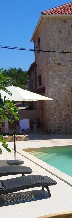 Vacation home Villa Santa Eufemia，位于萨托米奇察的酒店