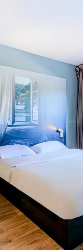 B&B HOTEL Besançon Chateaufarine，位于贝桑松的酒店
