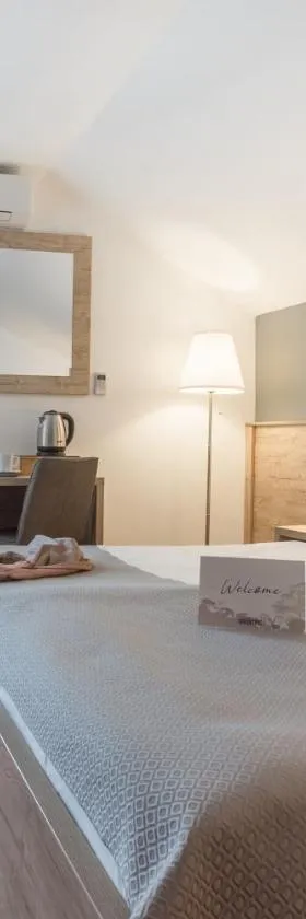 Boutique house Oreskovic，位于普利特维采湖的酒店