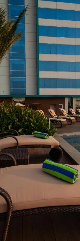 Avenzel Hotel & Convention Cibubur，位于Cibubur的酒店