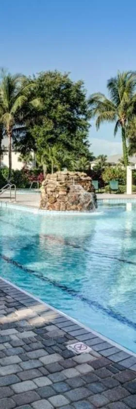 Vacation in Paradise，位于Lely Resort的酒店