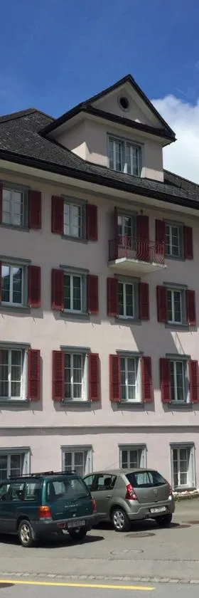 Hotel Alpina，位于Unterschächen的酒店