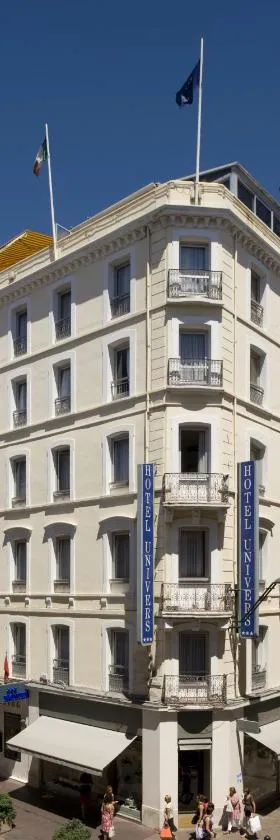 Hôtel Cannes Centre Univers，位于戛纳的酒店