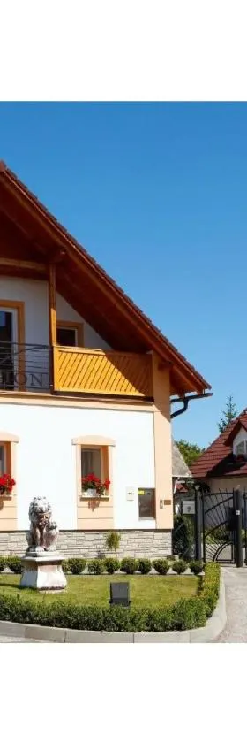 Penzion Rogallo，位于Hořičky的酒店