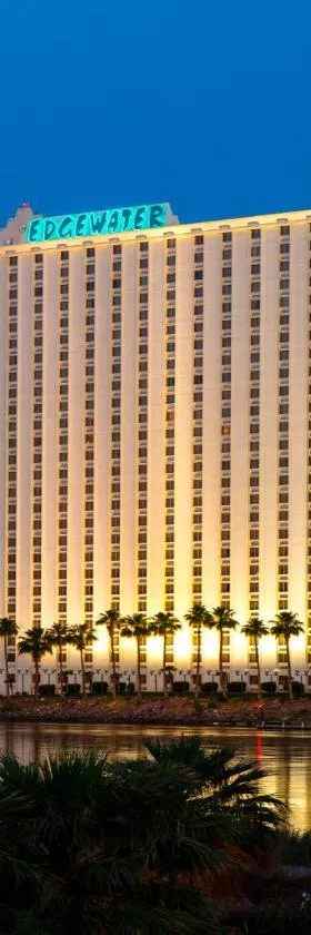 The Edgewater Hotel and Casino，位于劳克林的酒店