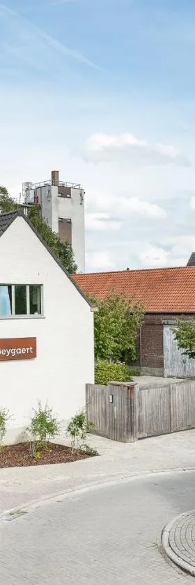 B&B Hof Beygaert，位于阿尔斯特的酒店