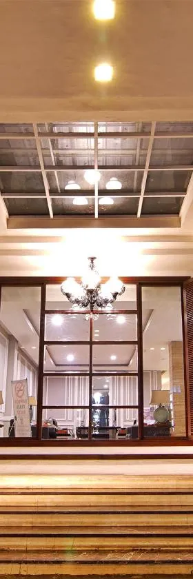 茂物皇家酒店，位于茂物的酒店