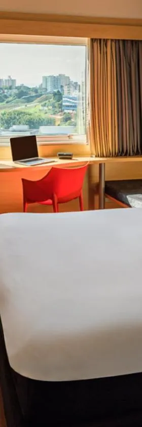 ibis Sao Jose dos Campos Colinas，位于圣若泽杜斯坎普斯的酒店