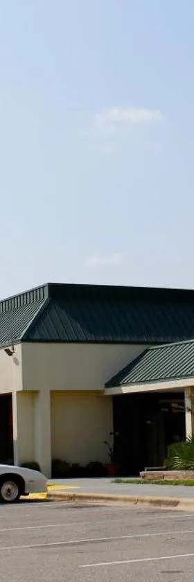 Red Carpet Inn Kinston，位于金斯顿的酒店