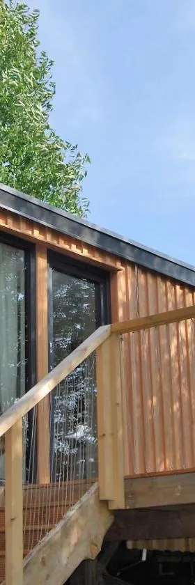 Tiny House Ruheoase，位于茨韦特尔的酒店