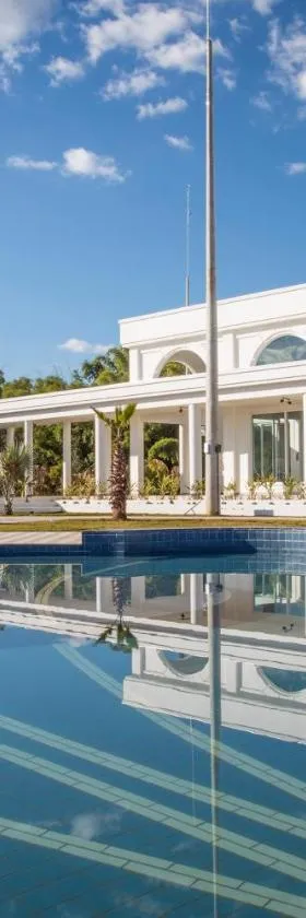 Jardins de Jurema Convention & Termas Resort，位于Iretama的酒店
