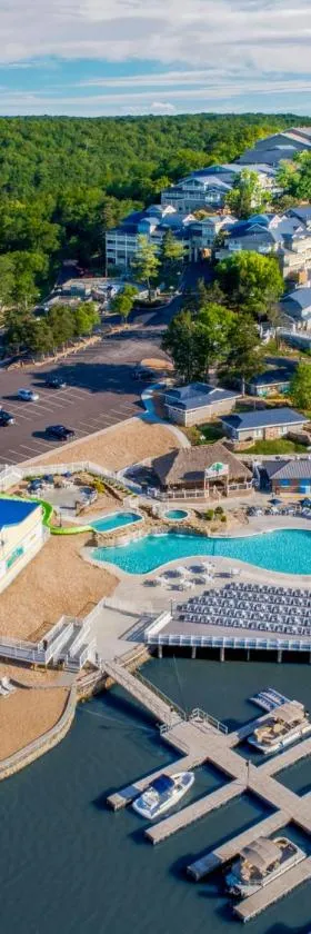 Margaritaville Lake Resort Lake of the Ozarks，位于欧塞奇比奇的酒店