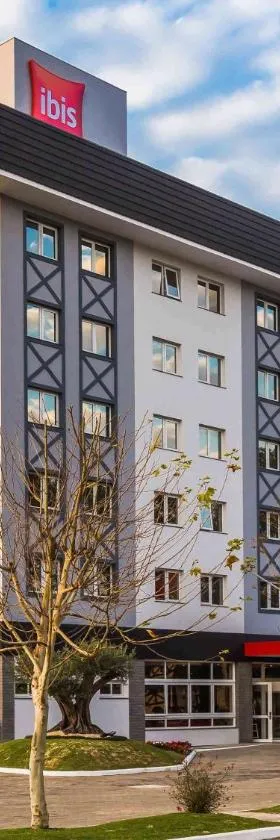 ibis Igrejinha，位于伊格雷日尼亚的酒店