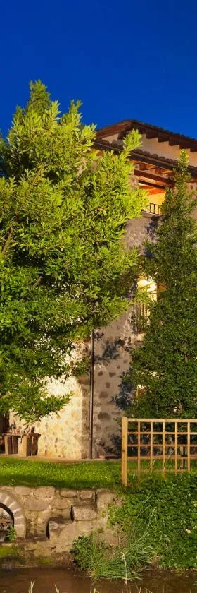 Hotel Rural Villa Liquidámbar，位于Torrecilla en Cameros的酒店