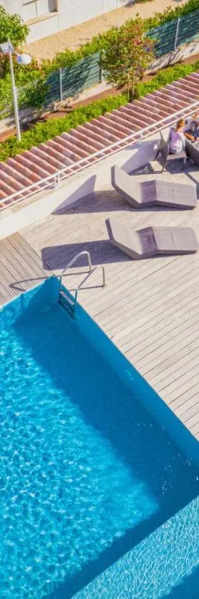 Hotel Grand Cap Rooftop Pool，位于阿格德的酒店