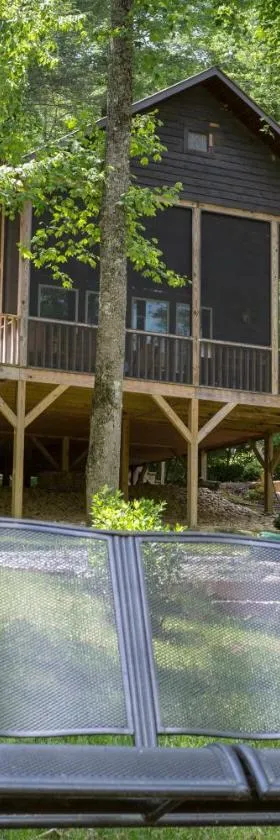 Toccoa Hideaway，位于Aska的酒店