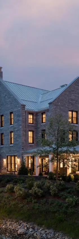 The Williams Inn，位于威廉斯敦的酒店