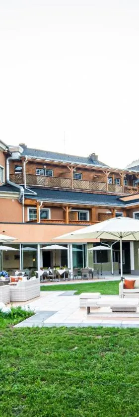 Landhotel Timmerer，位于Möderbrugg的酒店