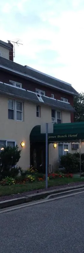 琼斯海滩酒店，位于Wantagh的酒店